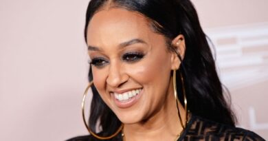 Tia Mowry Net Worth